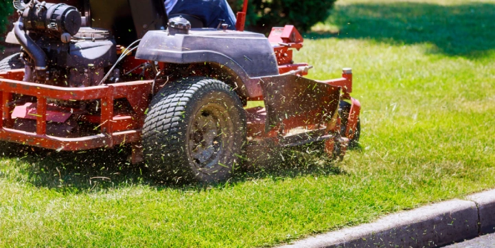 professional lawn mowing services louisville ky